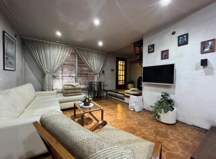 Casa en venta de 4 ambientes Apta Crédito, Lanús O 4