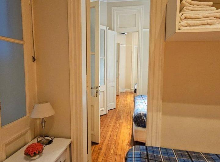 SEMIPISO EN VENTA 4 AMBIENTES EXCELENTE ESTADO 1
