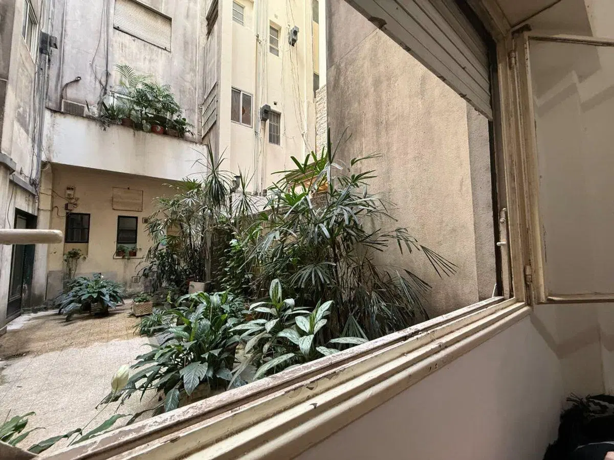 Depto 2 ambientes en venta en Recoleta 3