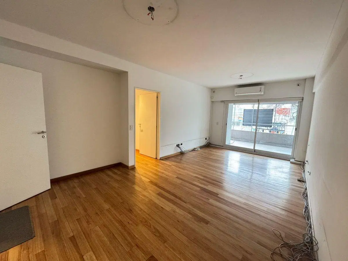 ALQUILER 3 AMB + HAB SVCIO/2 COCHERAS/BALCÓN/PATIO 2