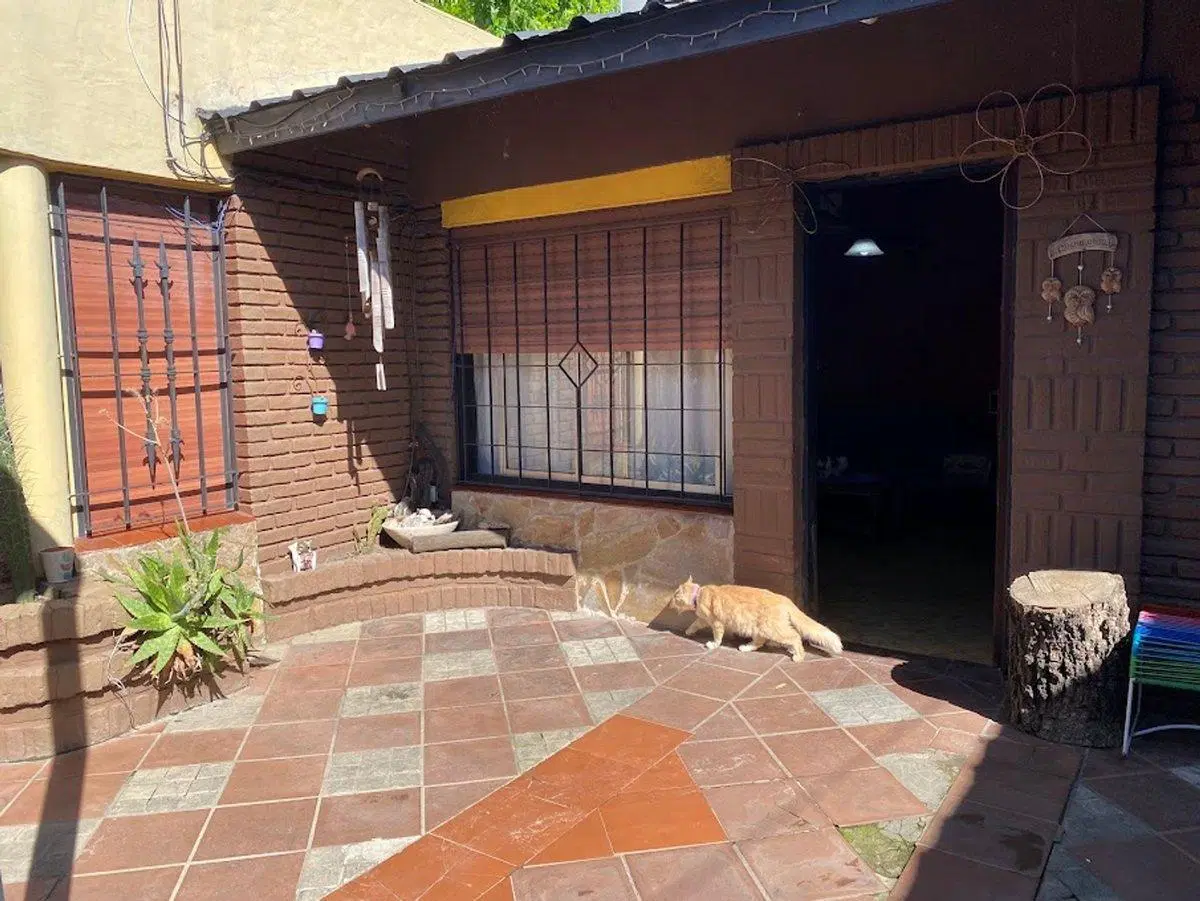 VENTA  3 amb con local al frente Valentin Alsina 2