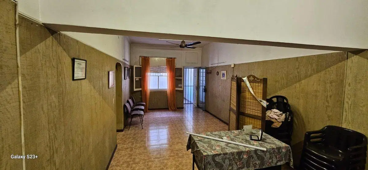 OFICINA EN VENTA LANUS ESTE FRENTE A LA ESTACIÓN 5