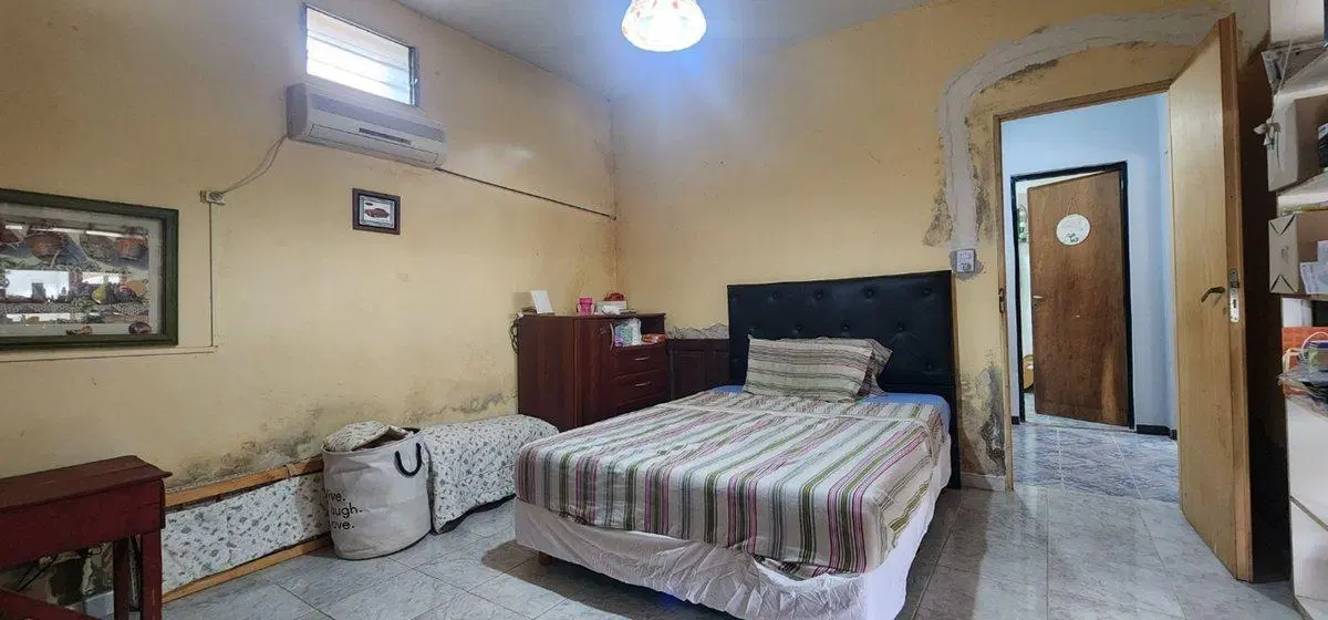 Casa 3 amb en venta en Lanús con cochera y patio 3