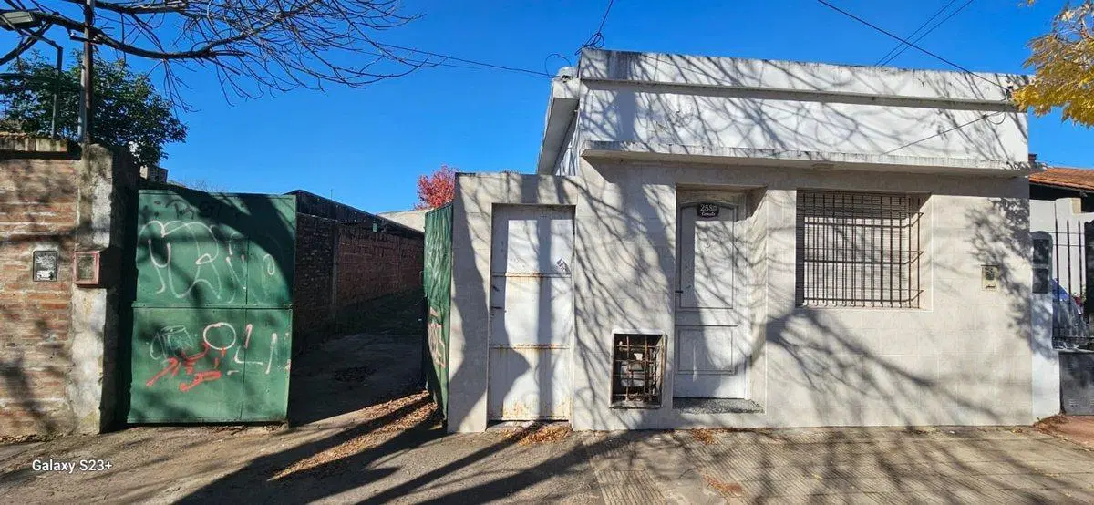 DEPTO/PH EN VENTA CON GRAN TERRENO JOSÉ MARMOL 4
