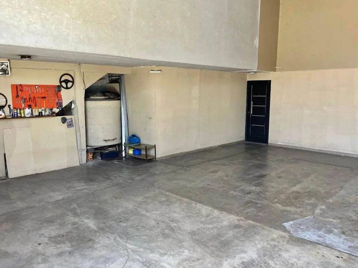 Casa multifam. en lote de 8,66 x 26,98 c/galpón 3