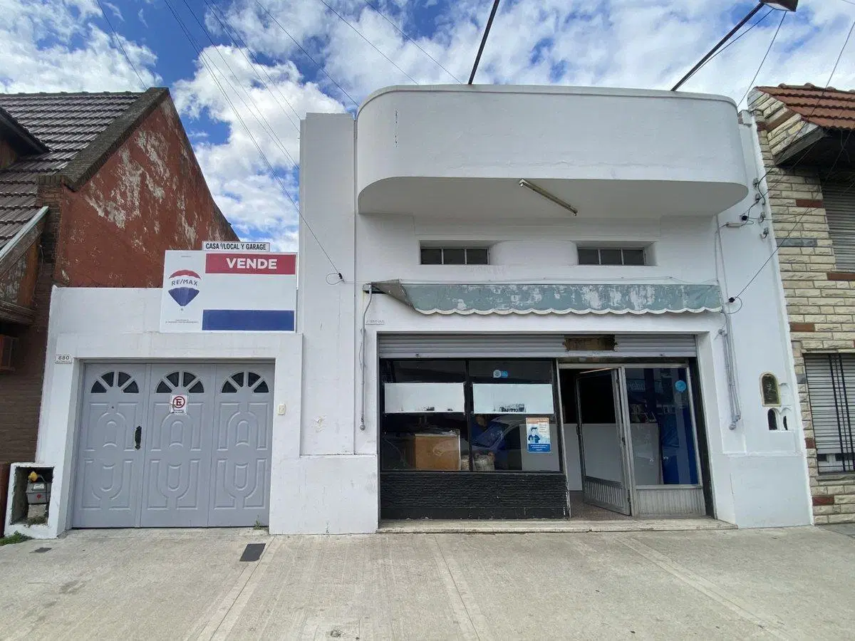 CASA 3 AMB CON LOCAL, GARAJE, PATIO Y TERRAZA 4