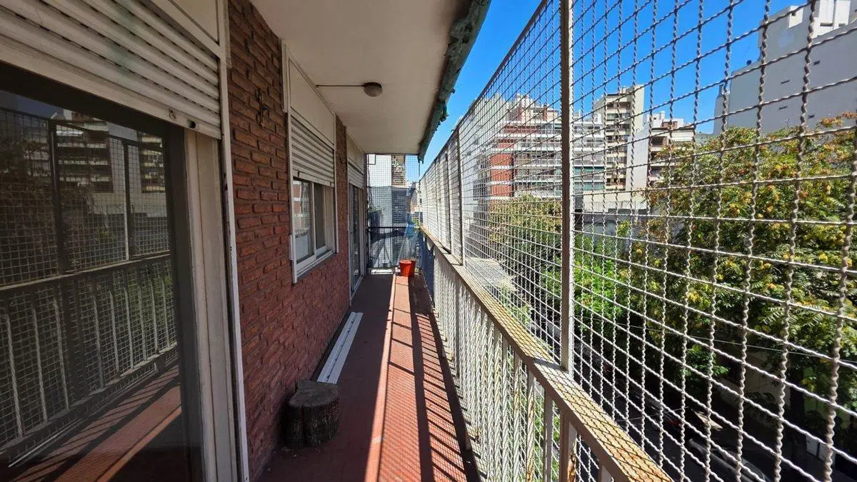 DEPTO EN VENTA 3 AMB BALCÓN FRENTE CABALLITO 5