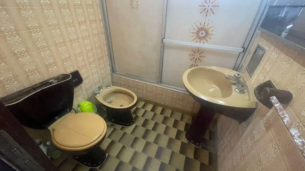 CASA 5 AMBIENTES CON JARDIN Y QUINCHO 2
