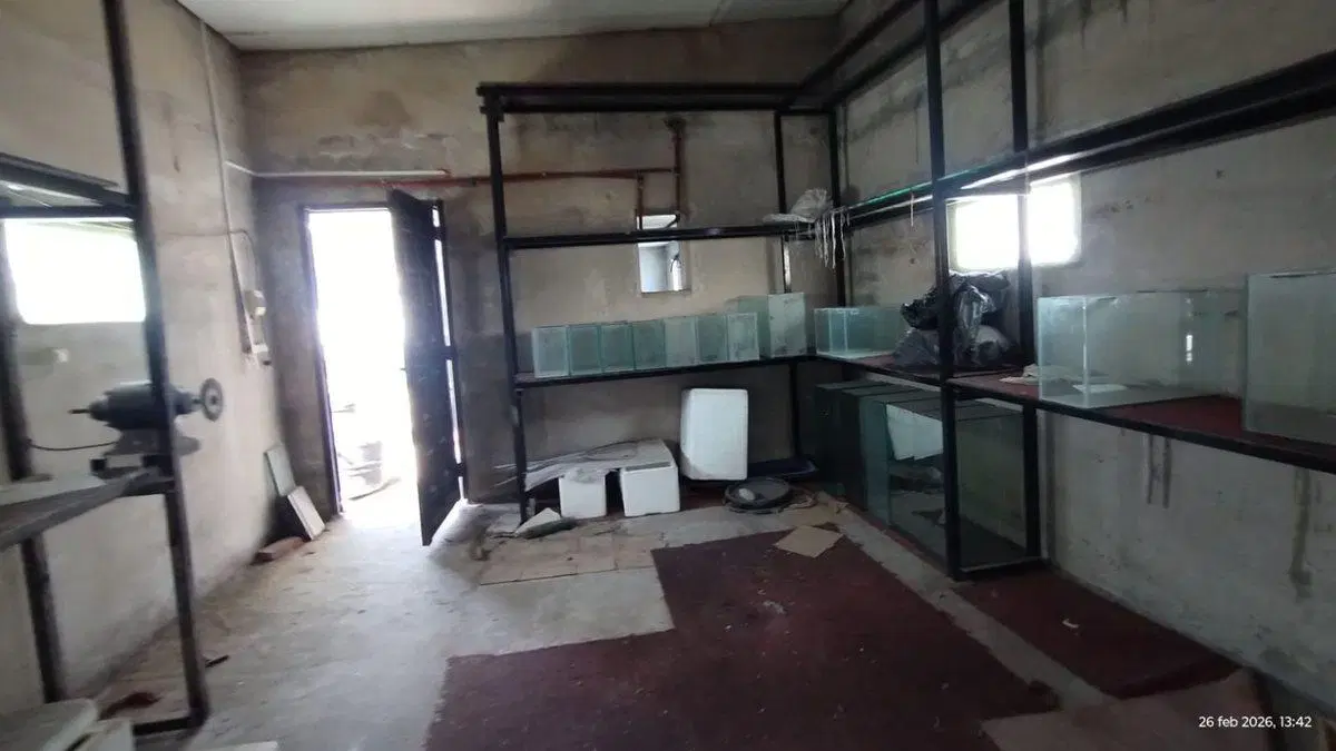 VENTA GALPON Y CASA 3 AMB. LANUS 3