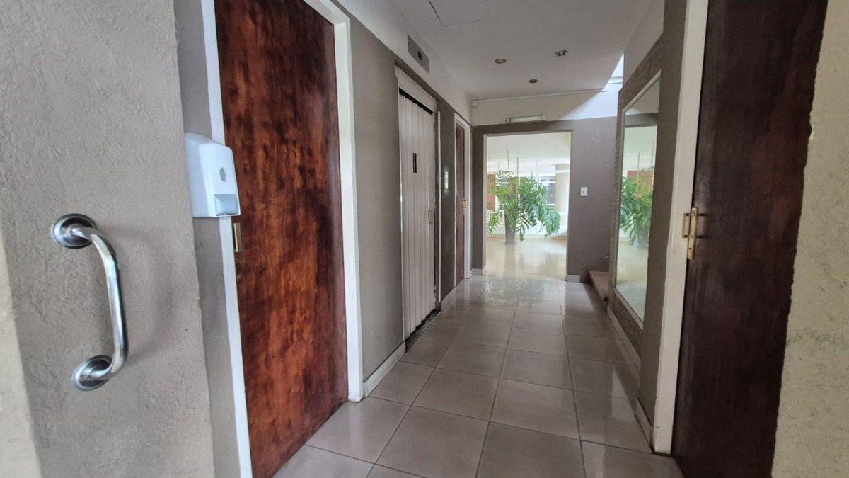 VENTA DEPTO 4 AMBIENTES VILLA CELINA CON COCHERA