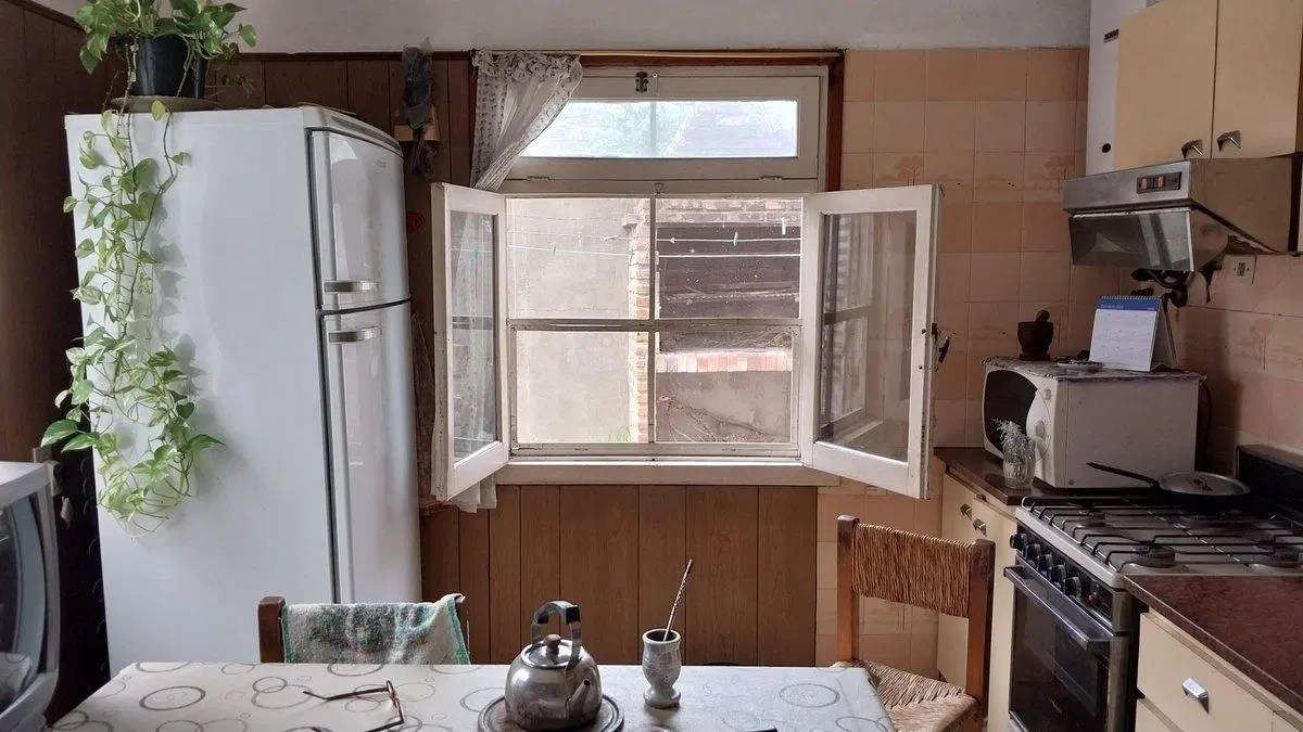 VENTA DE CASA EN LANUS MAS DEPARTAMENTO A RECICLAR 3