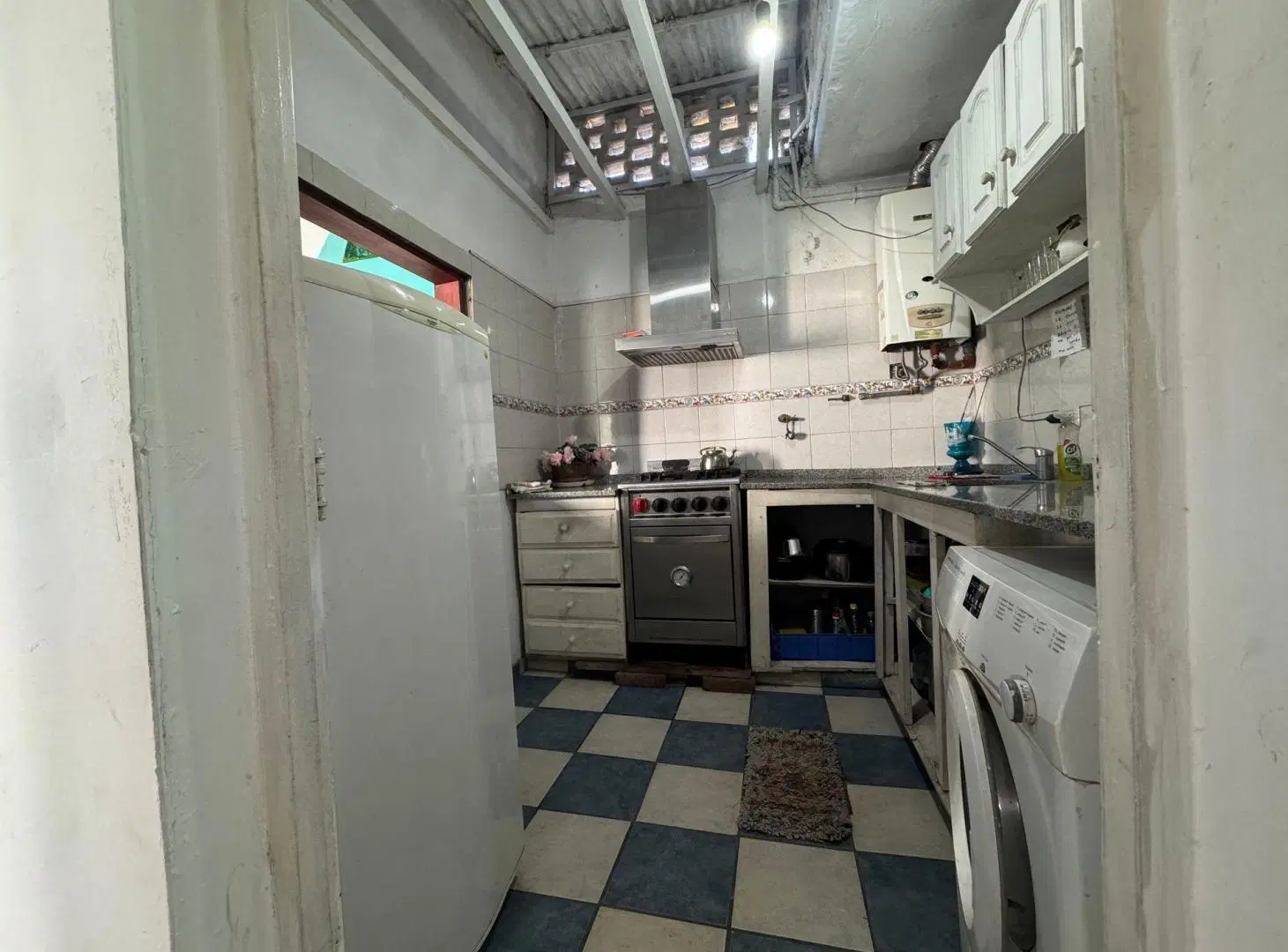 Casa y Dpto - 3 Amb c/ Pileta Burzaco 5