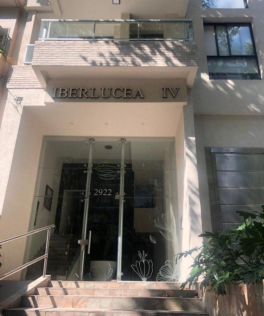 Cochera en venta calle D.V. Iberlucea en Lanusita