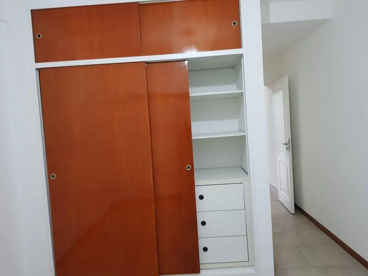 Semipiso 4 amb  frente- balcón en alquiler Lanús O 4