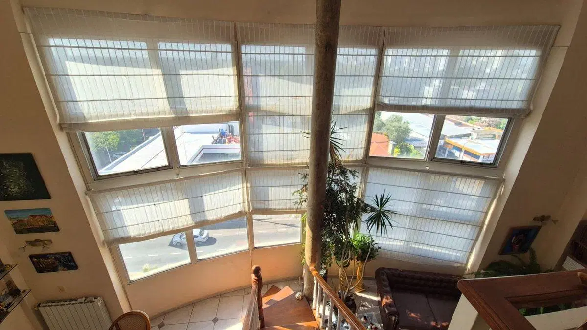 VENTA DEPARTAMENTO TRIPLEX C/ QUINCHO Y COCHERA 5