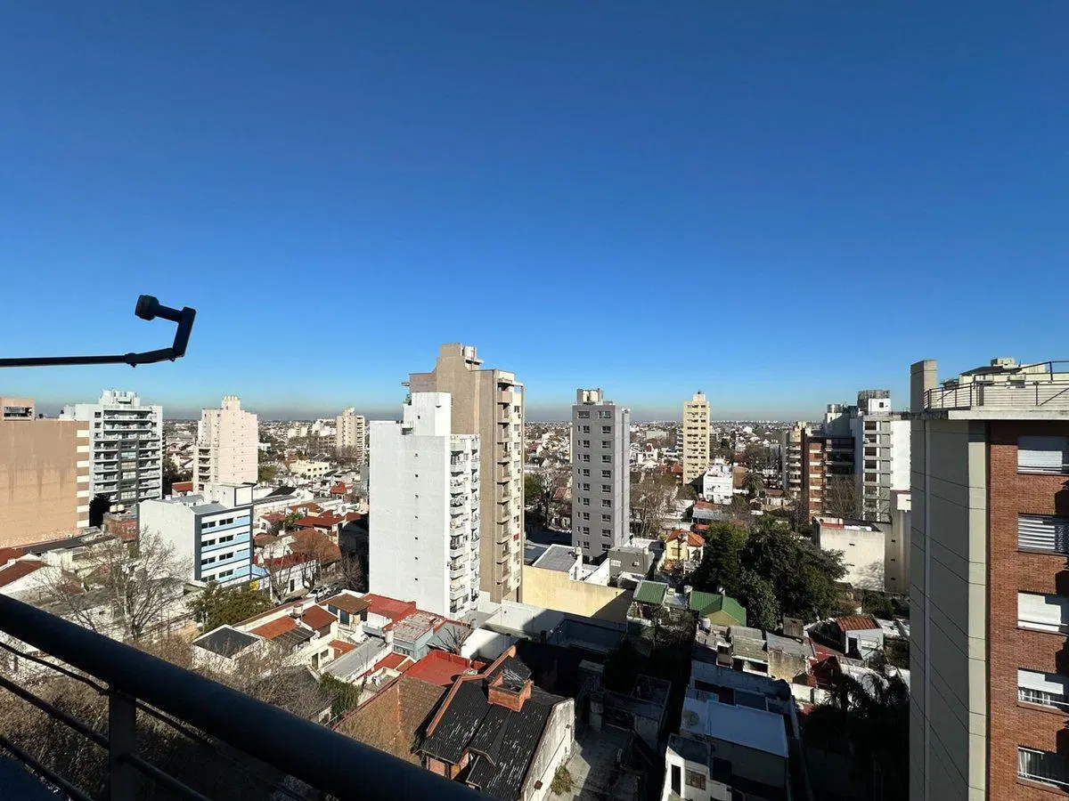 Semi piso de 2 ambientes con balcón a estrenar! 4