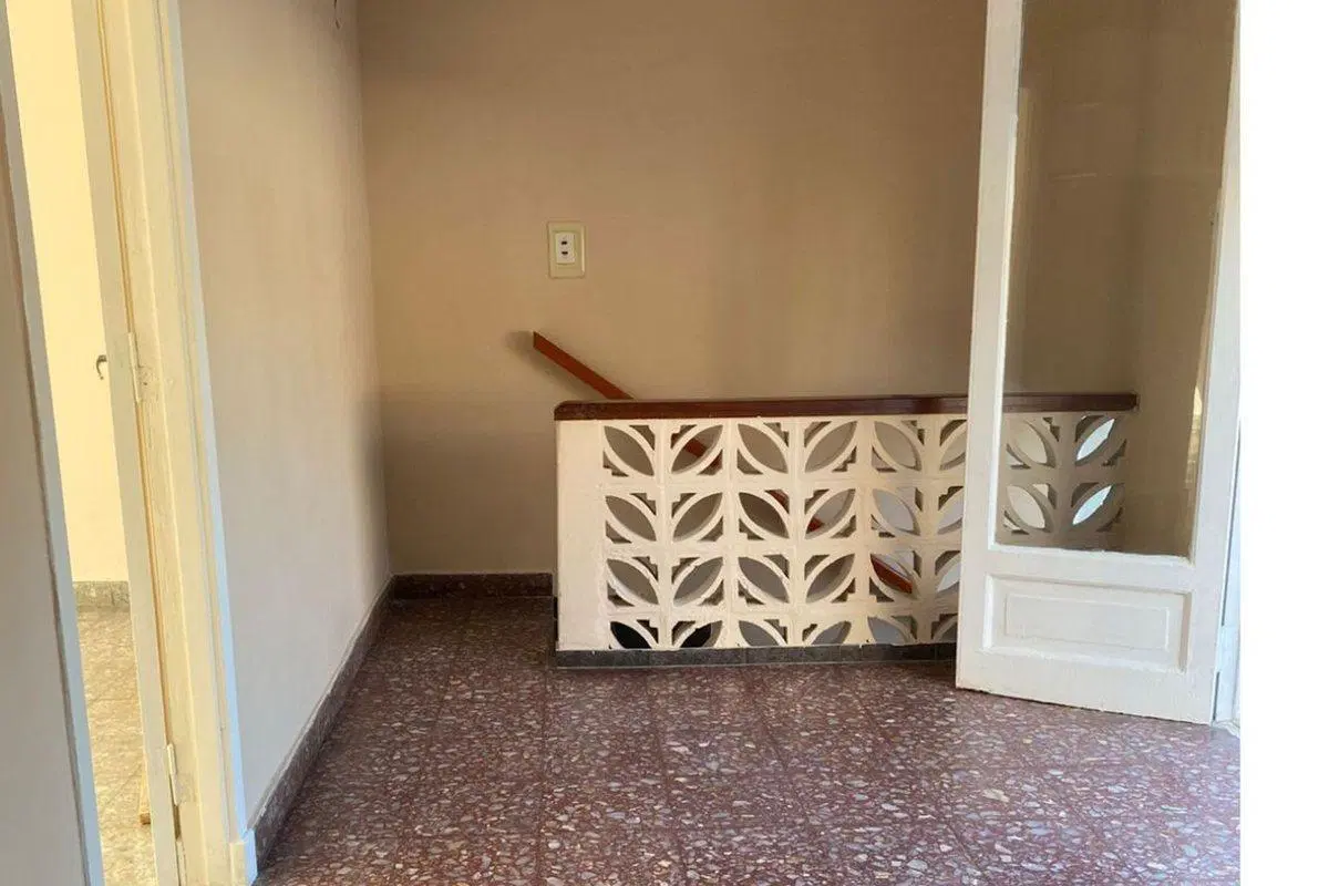 Propiedad Multifuncional con Local, Garage 2 casas 2
