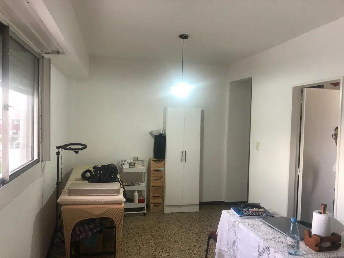 DPTO 3 AMB C/FTE EN VENTA LANUS CENTRO LANUSITA 4