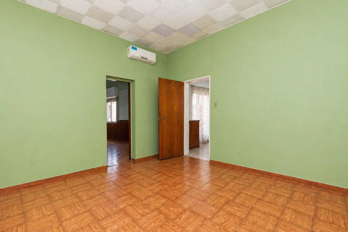VENTA CASA 4 AMB. LOMAS DE ZAMORA / APTO CREDITO 3