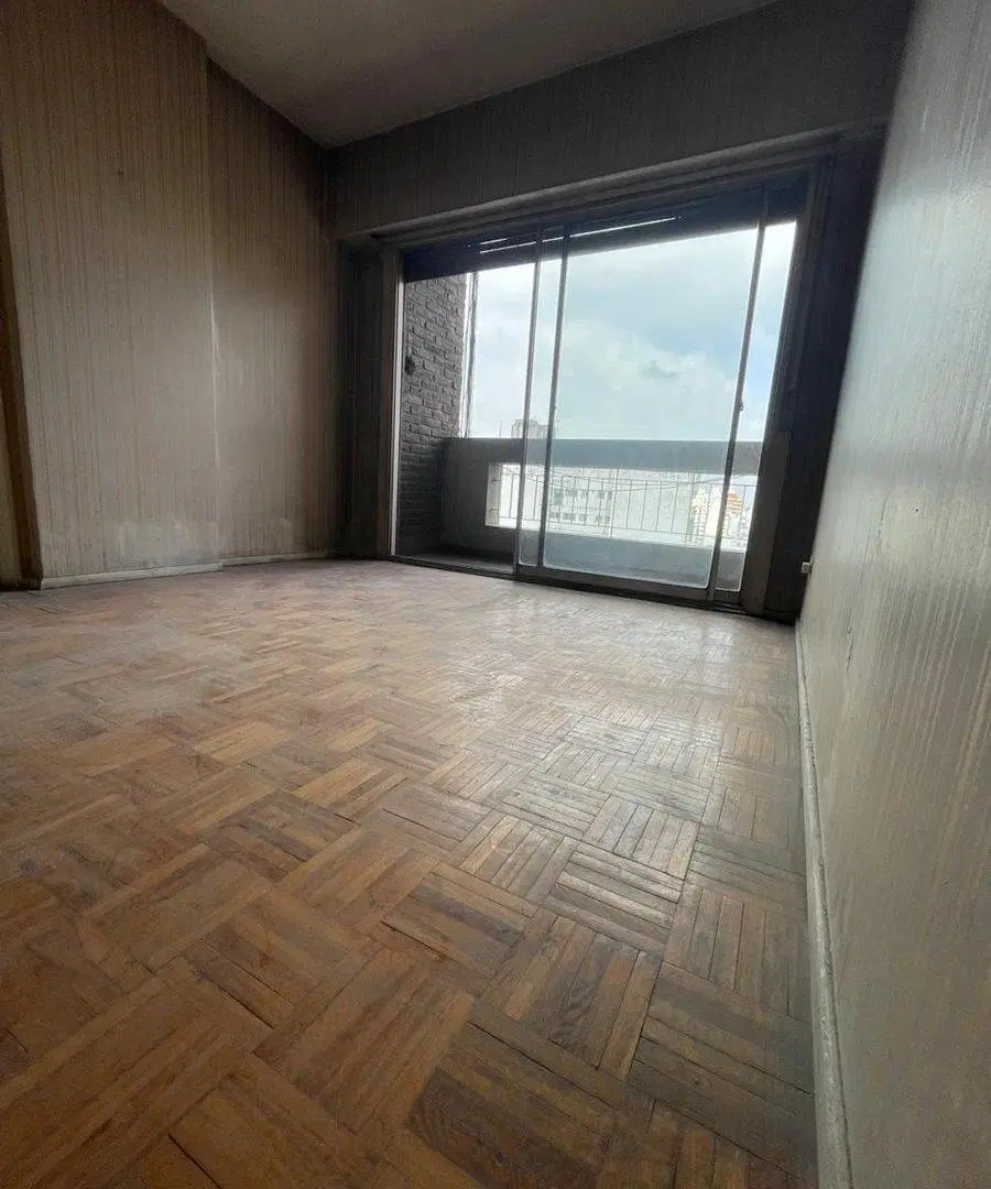 DEPARTAMENTO 2 y ½  AMBIENTES CON BALCON AL FRENTE 3