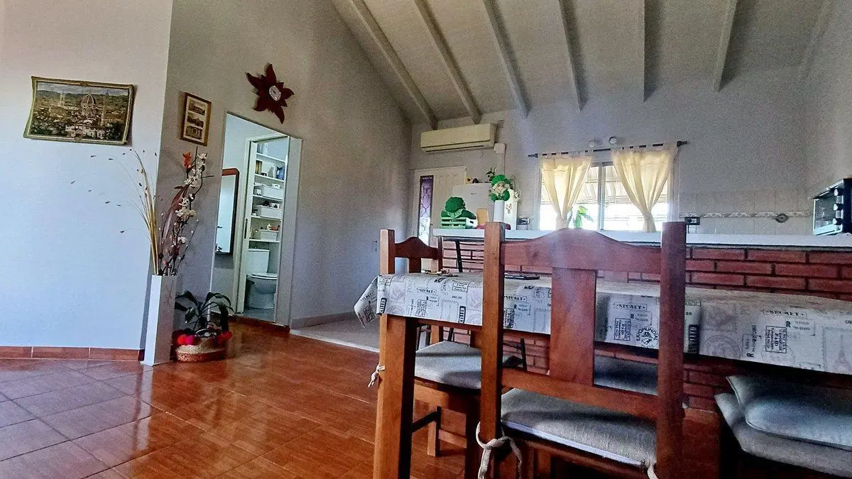 CASA LOTE/TERRENO 311 M2 + DPTO 3 AMB PARQUE LOMAS 4