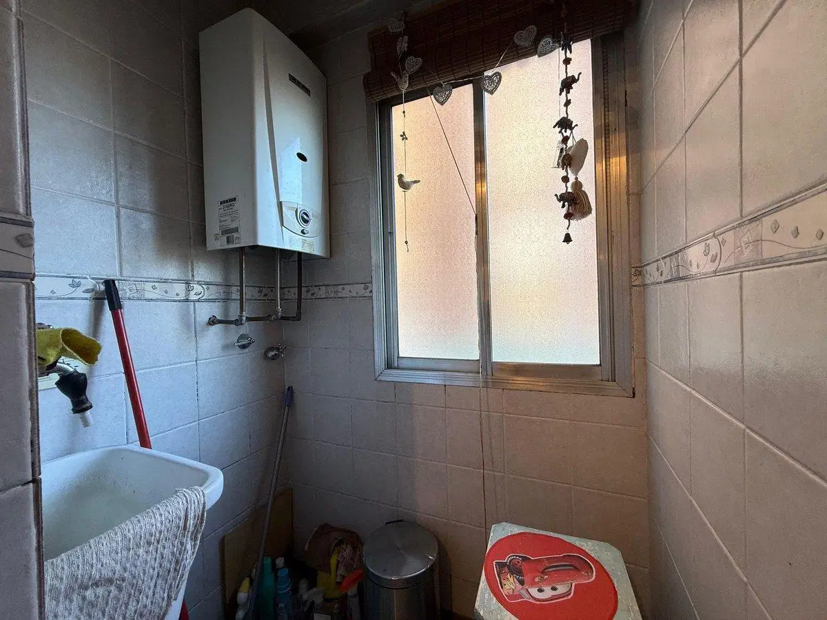 Depto 4 amb en venta c/cochera en Gerli 4