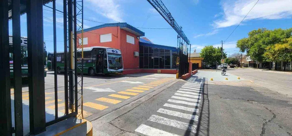 VENTA COMERCIAL MUNRO ACCESO PANAMERICANA 3463 M2 2