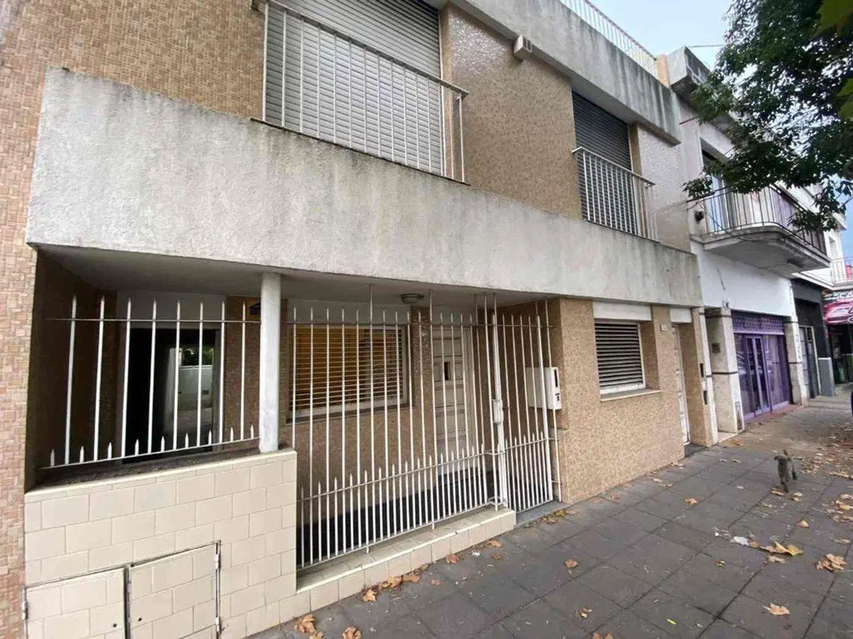 PH TIPO CASA 3 AMB CON JARDÍN, QUINCHO Y GALPÓN 5