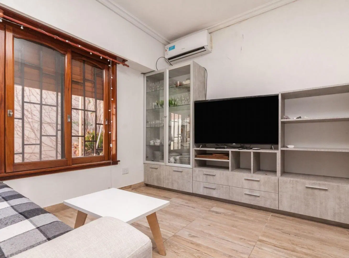 VENTA CASA DE 5 AMB LOMAS DE ZAMORA 5