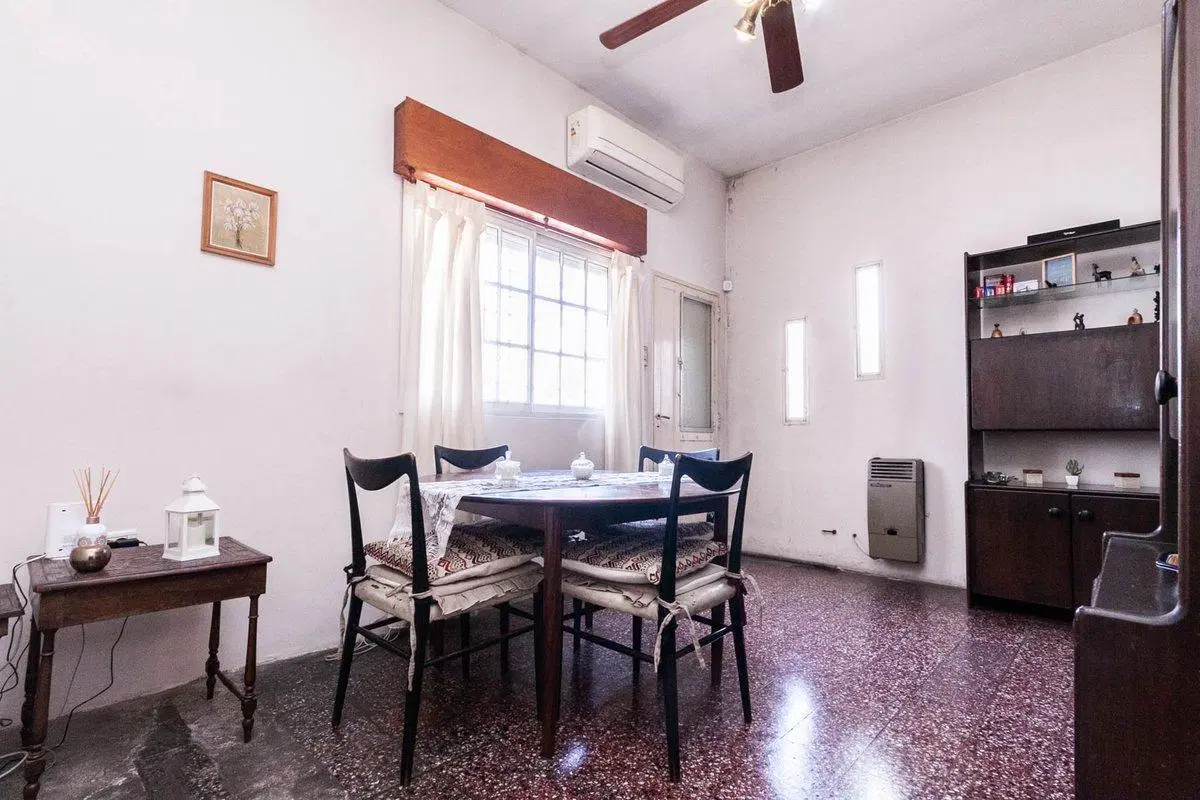 CASA 3 AMBIENTES CON COCHERA, PATIO Y TERRAZA 4
