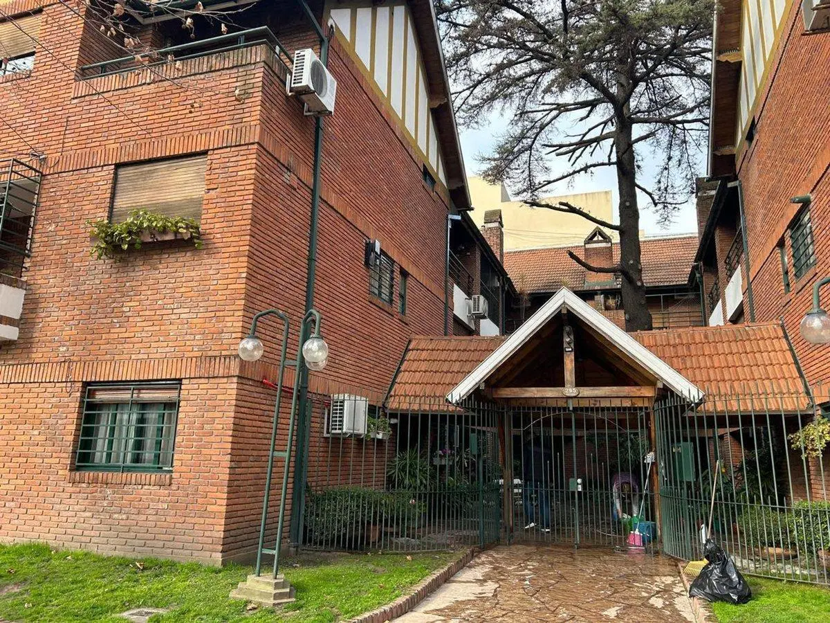 DEPARTAMENTO 2 AMB BANFIELD  VENTA APTO CREDITO 4
