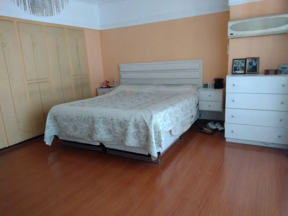 CASA DUPLEX EN VTA EN R. DE ESCALADA (510 M2). 2