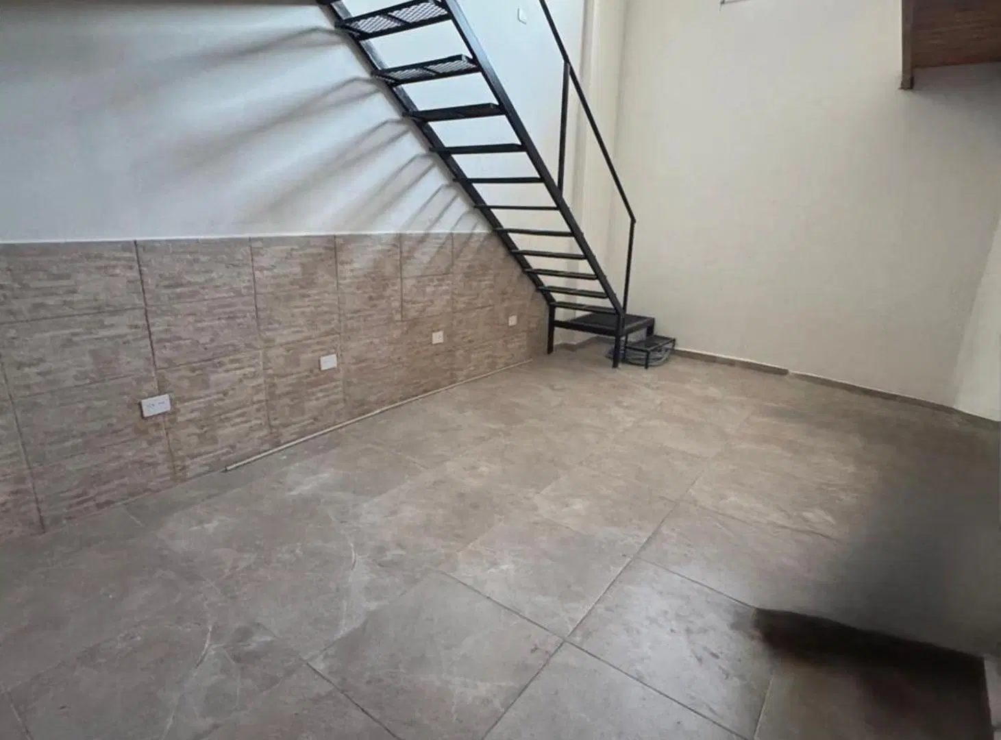 MONOAMBIENTE A ESTRENAR EN LANUS 4