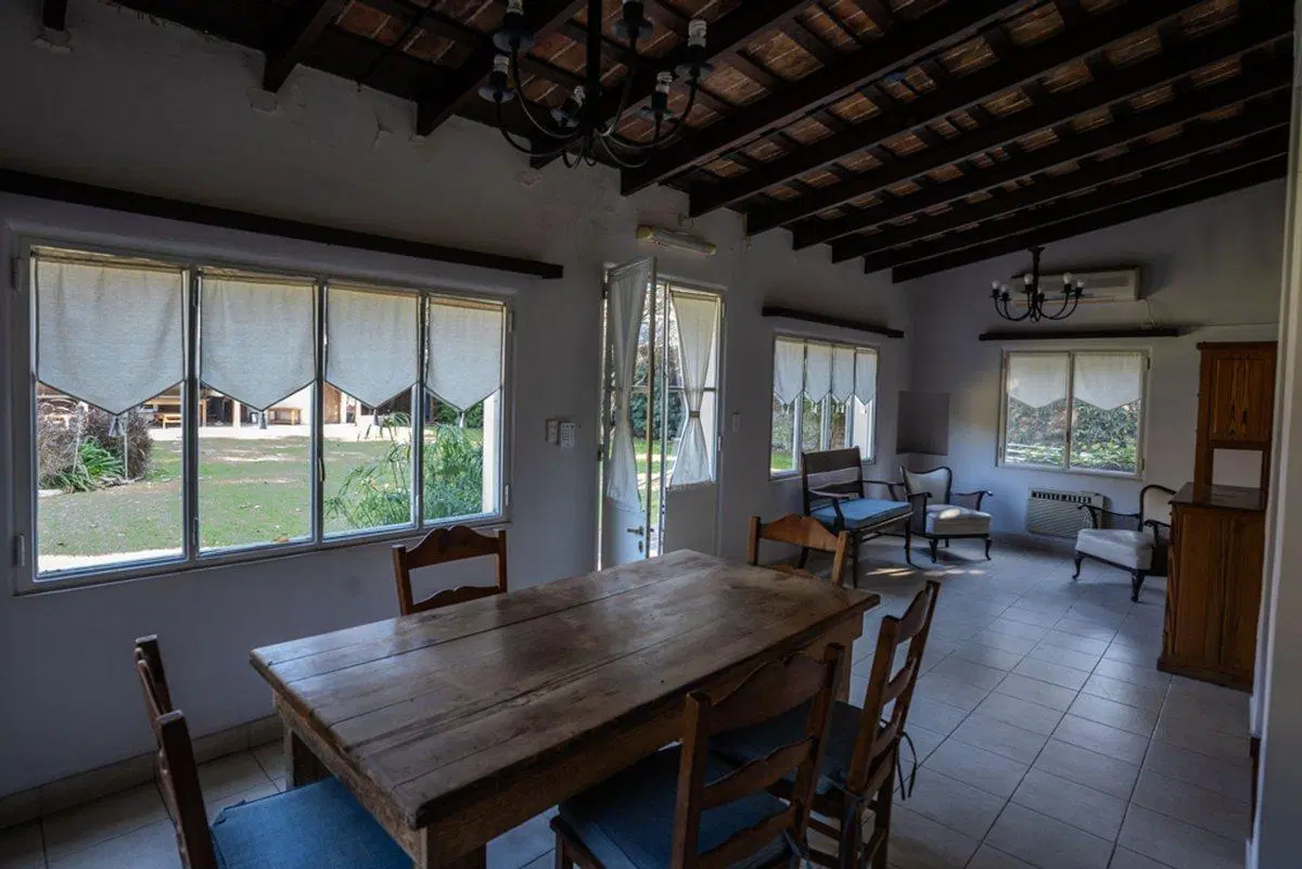 Casa 7 ambs. Parque y piscina. Escucha ofertas 4