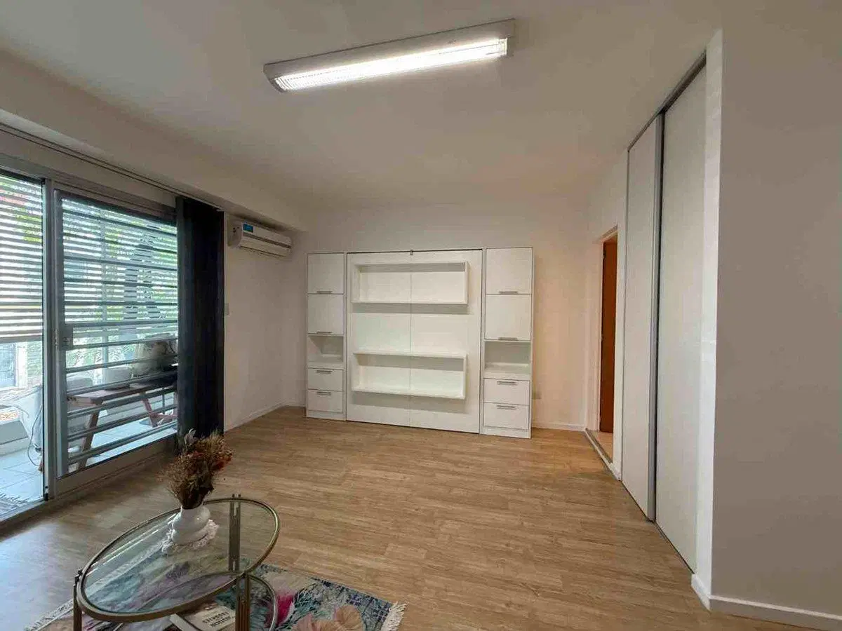 VENTA HERMOSO MONOAMBIENTE AL FRENTE CABALLITO 4
