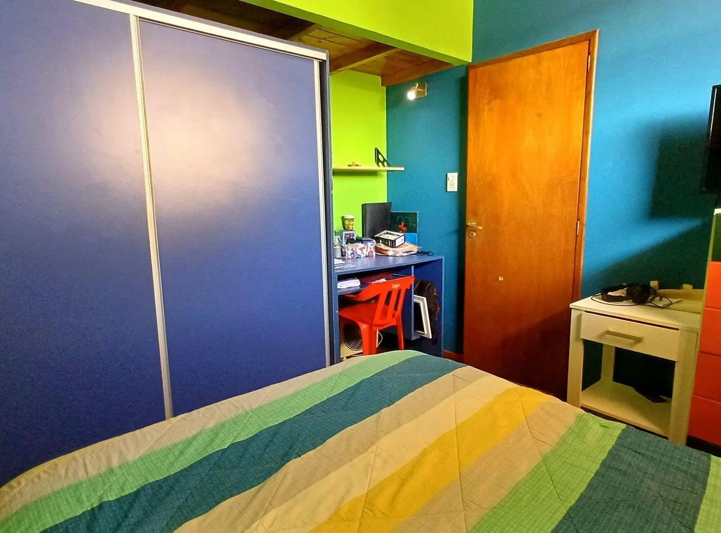 PH T/CASA AL FTE 3 DORM + COCHERA BANFIELD 4