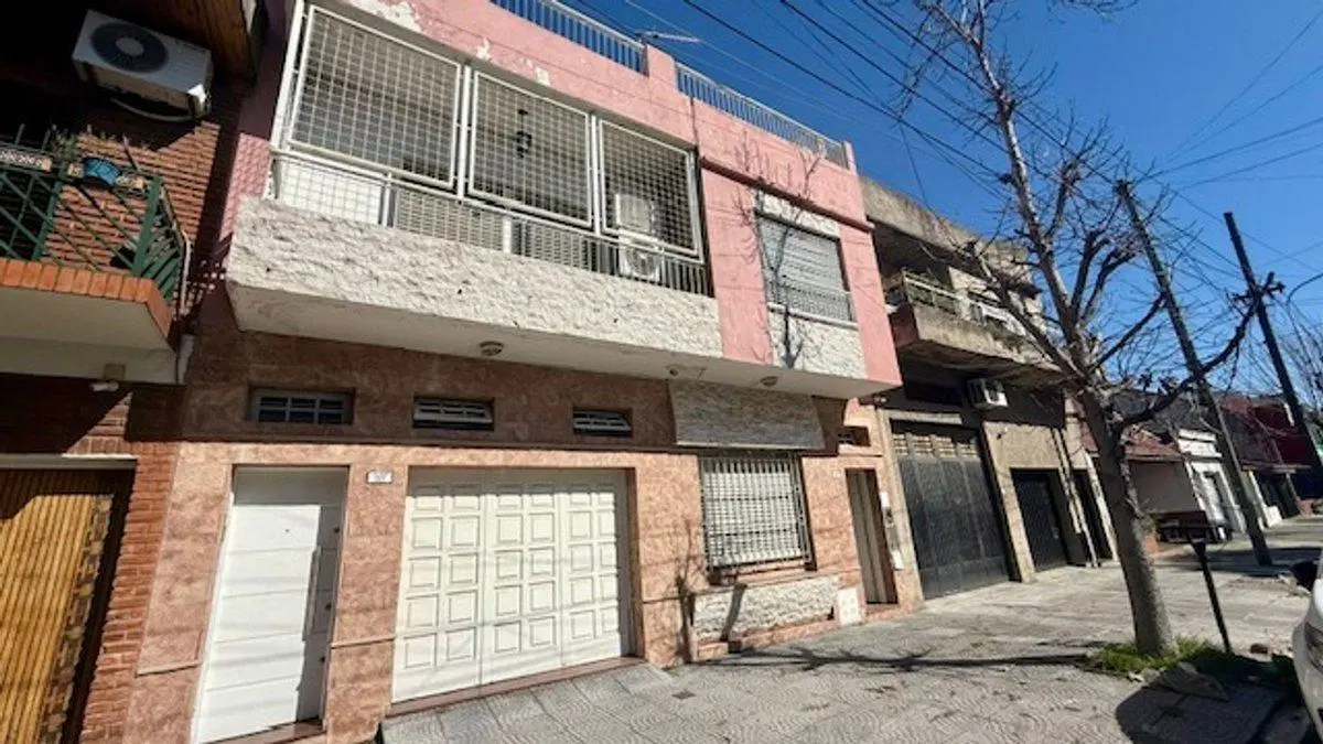 VENTA PH INTERNO 3 AMB CON FONDO Y QUINCHO 3