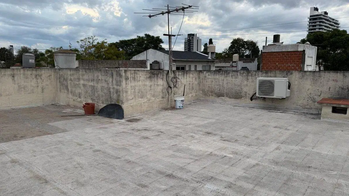 VENTA EN BLOCK - IDEAL PARA 2 FAMILIAS O INVERSOR 4