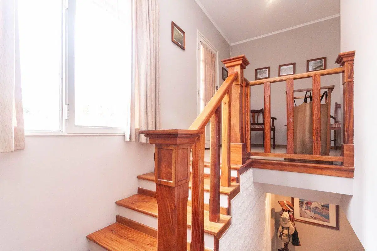 HERMOSO CHALET DE 4 AMB C/ QUINCHO Y PILETA. 8