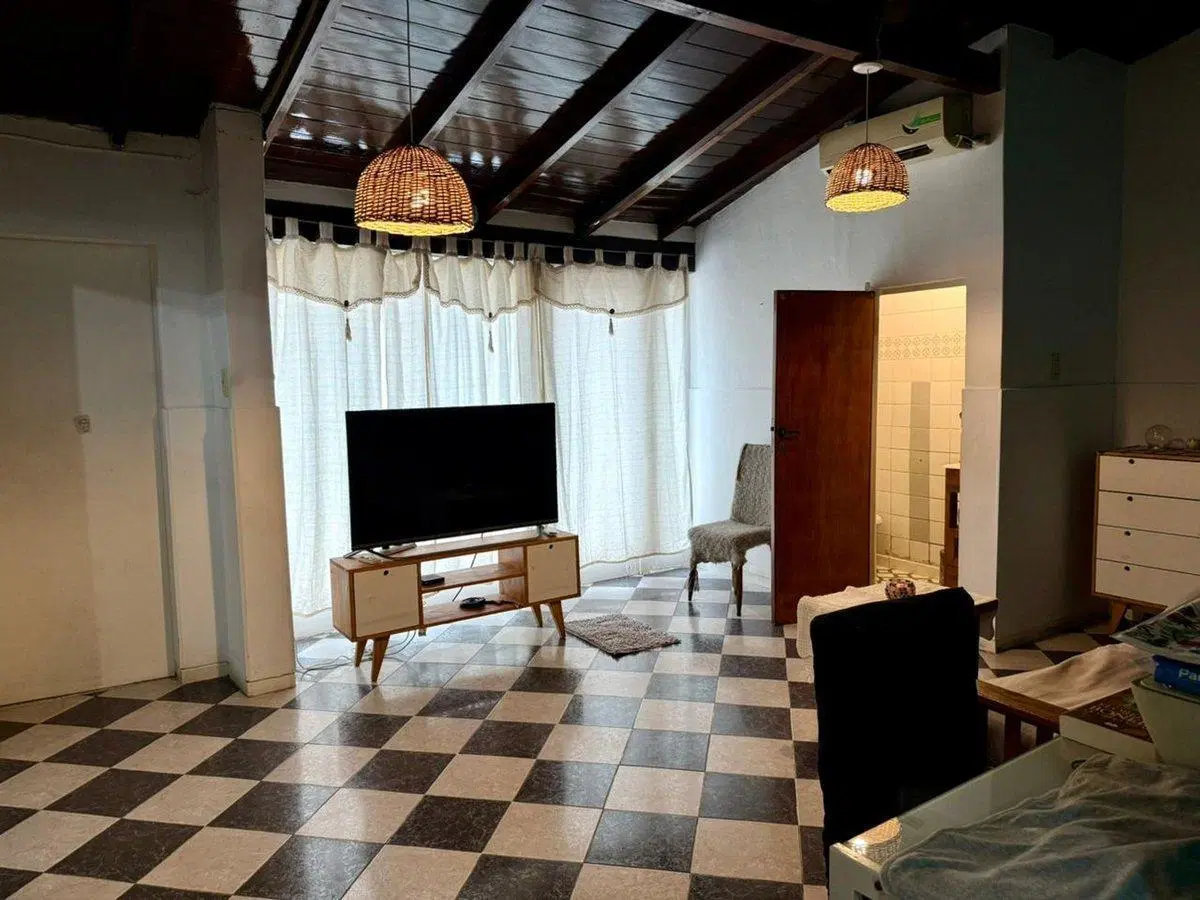 Venta PH 4 ambs. Exc. Ubicación. Quincho y Patio 2