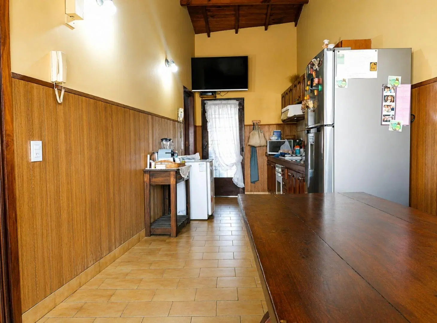 CASA 6 AMB,IDEAL 2 FAMILIAS C/QUINCHO/TERRAZ-LANUS 2