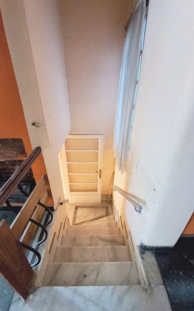 Inmueble comercial sobre Av. Yrigoyen Lanús Oeste