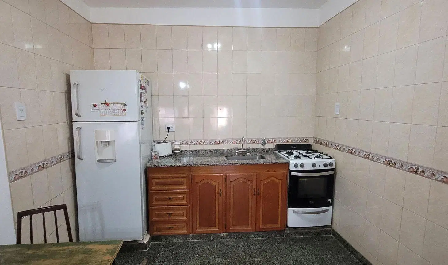 CASA 3 AMBIENTES APTO CREDITO CON GRAN FONDO LIBRE 2