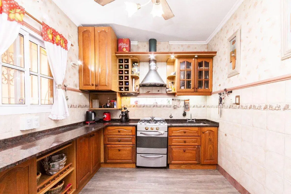 Casa 4 Amb c/Jardin en Canada al 4000, Lanus Oeste 5
