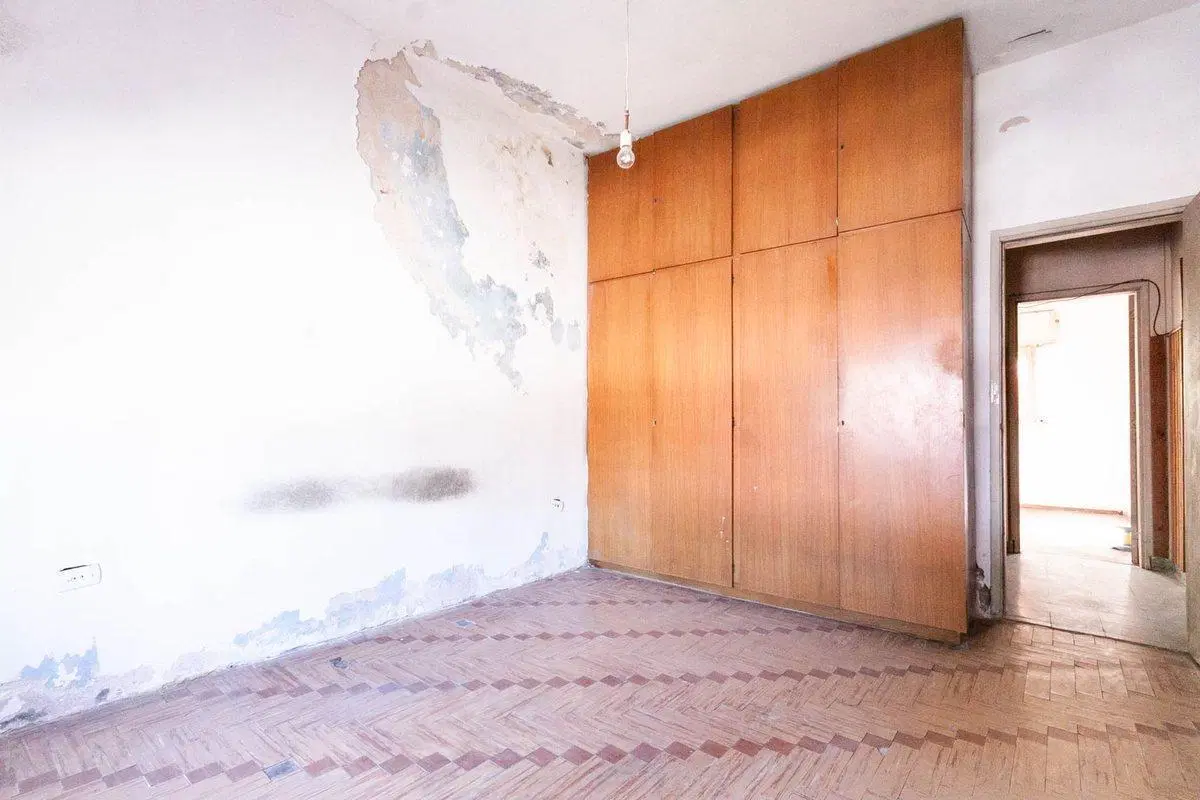 PH al Fte. 3 Amb c patio, cochera y terraza. Venta 5