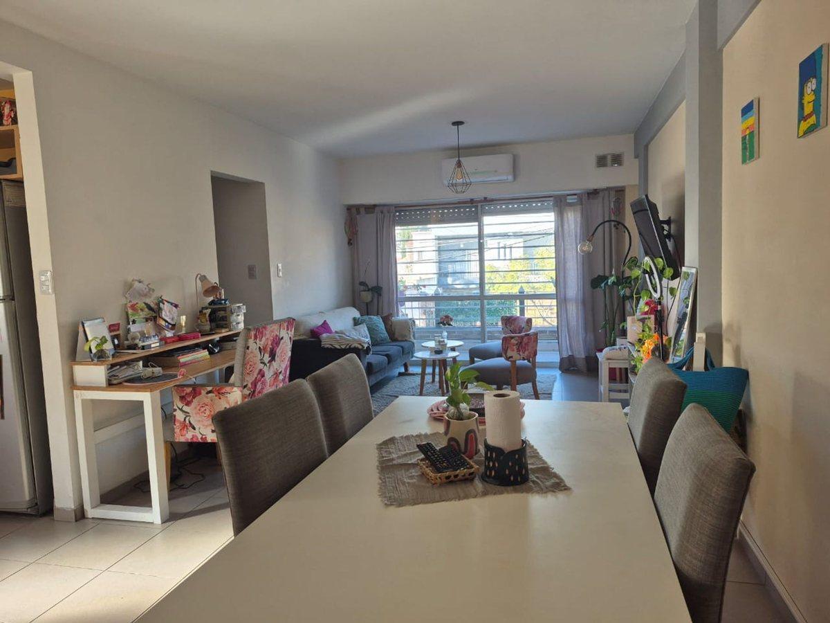 Foto de DEPARTAMENTO 3 AMB FTE CON BALCON Y COCHERA LANUS, imagen 3