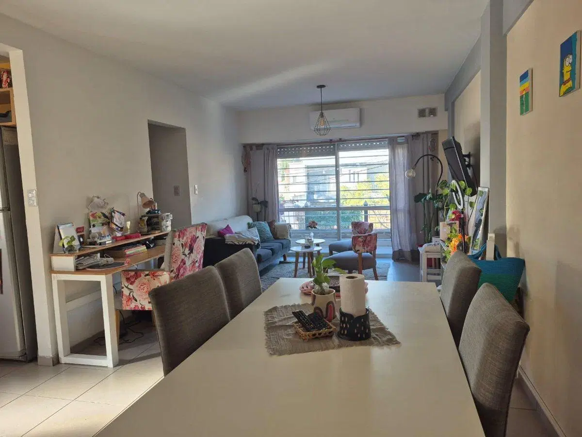 DEPARTAMENTO 3 AMB FTE CON BALCON Y COCHERA LANUS 3