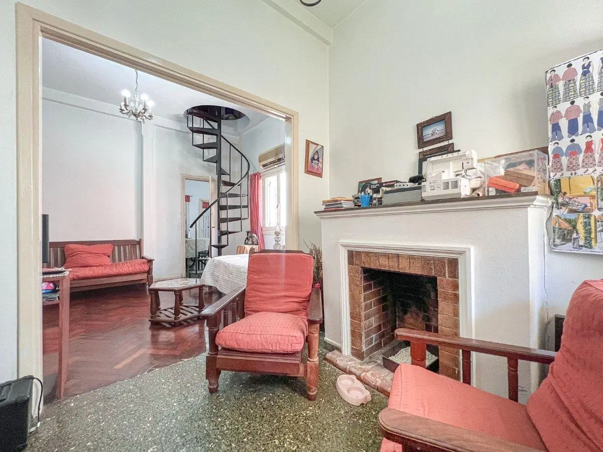 IMPECABLE PH 4AMB.C/PATIO.TERRAZA PROPIA DE 135M2 4