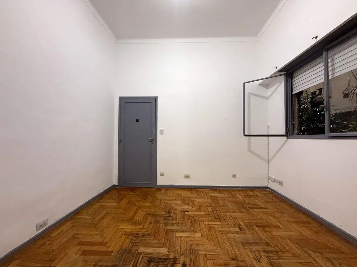 Depto 2 ambientes en venta en Recoleta 5