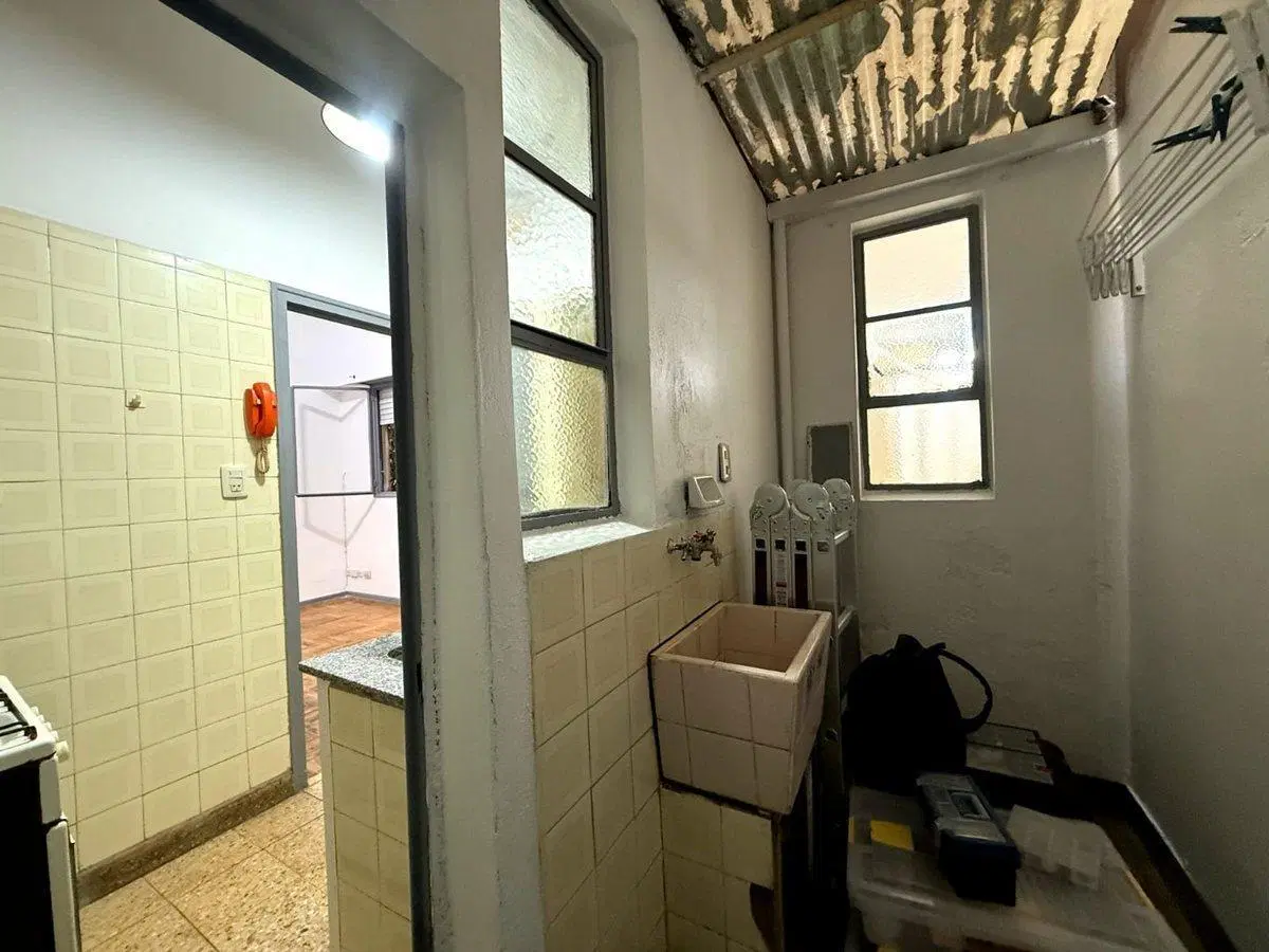 Depto 2 ambientes en venta en Recoleta 4